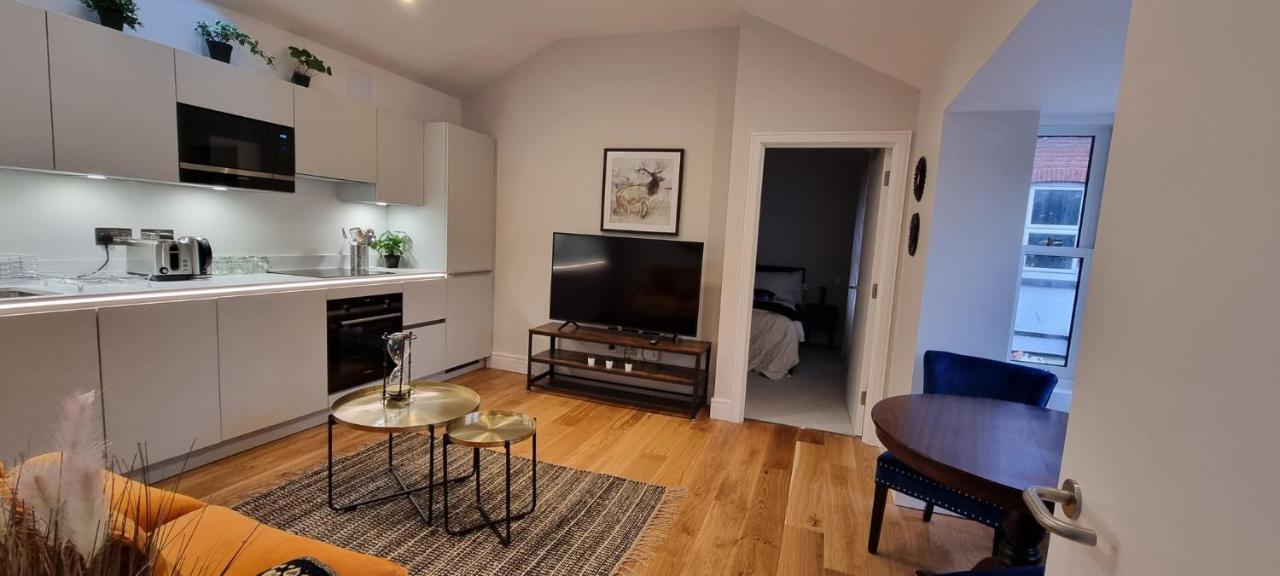 Trinity House By Ritual Stays St Albans Екстериор снимка